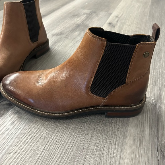Base London Chelsea Boots - Picture 2 of 4